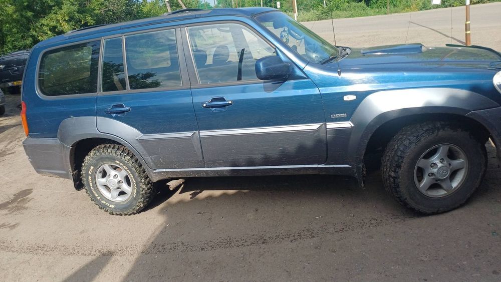 Позашляховик свій, повністю робочий