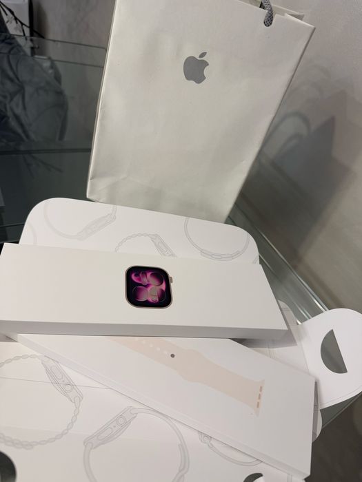 Apple Watch series 11 46mm Rose Gold