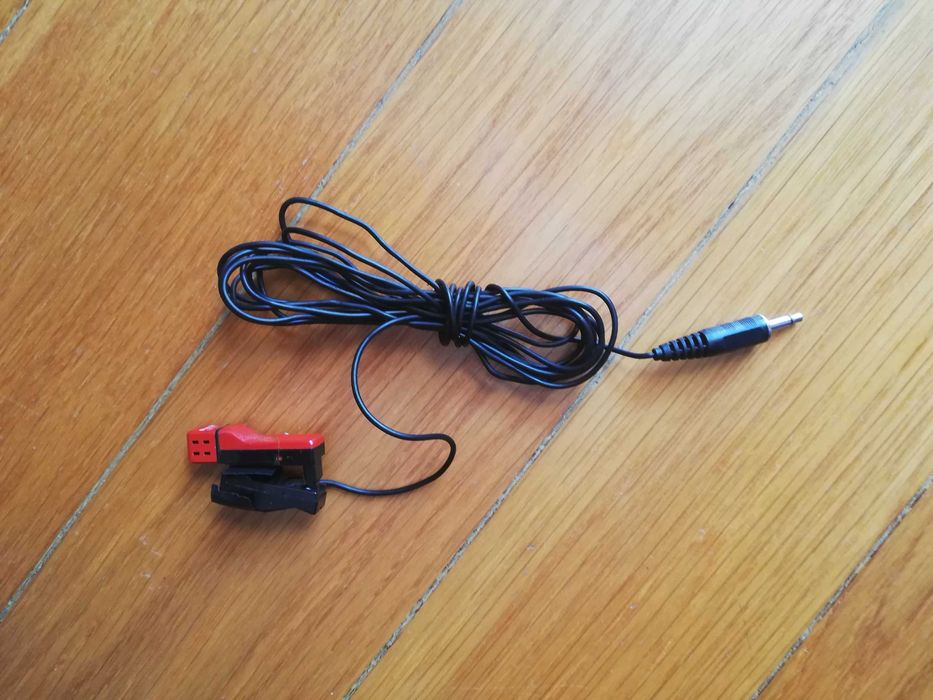 Microfones de várias marcas, 6 monos e 2 estéreos (desde 10€)