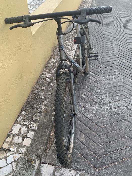 Bicicleta BTT adulto usada