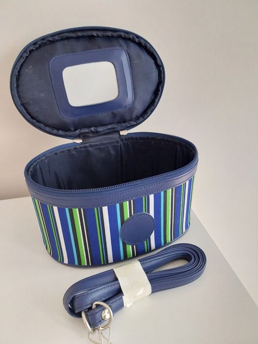 Kuferk kosmetyczka w paski