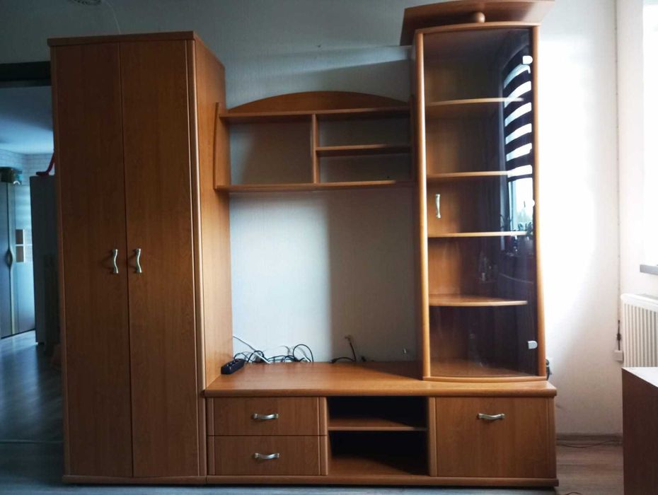 Meble do salonu lub sypialni