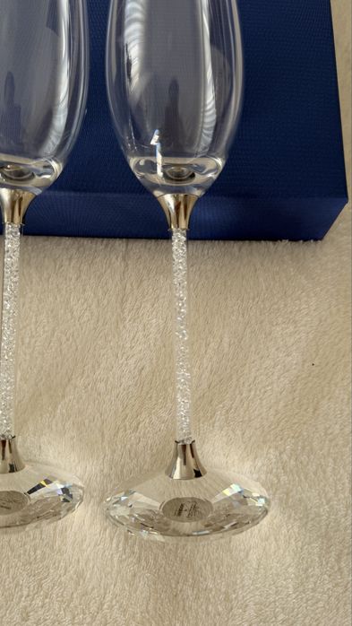 Flutes Swarovski512075973054310403