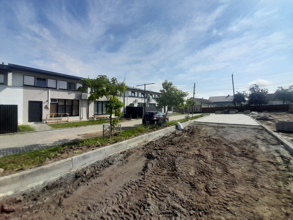 Котедж біля Львова, терміново | 3 спальні | Власник