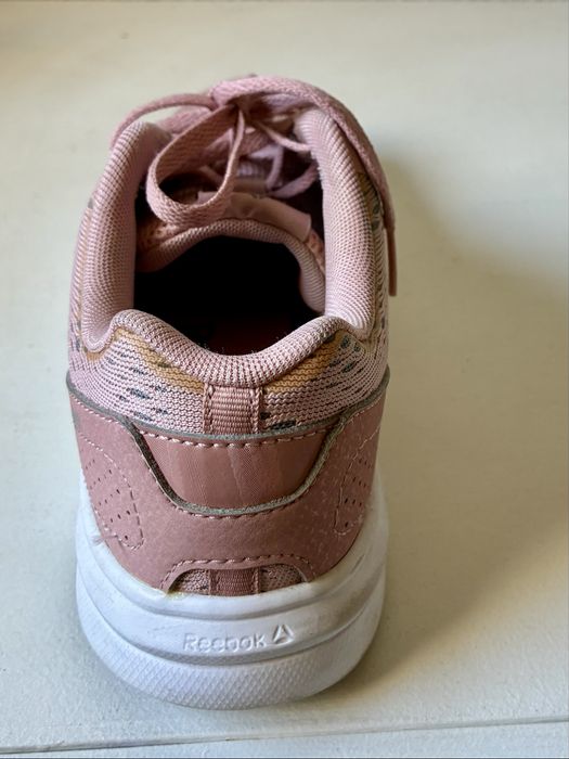 Tenis Reebok cor Rosa