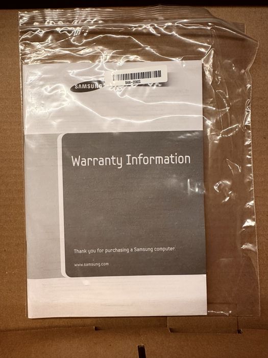 Zadbany biały laptop Samsung Ativ Book 2