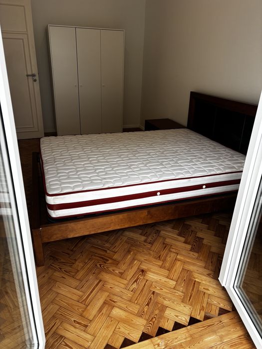 Quarto  de casal  com varanda  na amadora