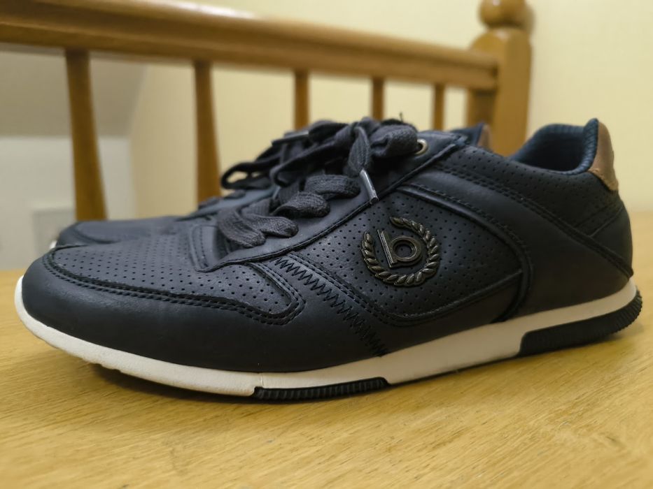 Buty Bugatti sneakersy 41