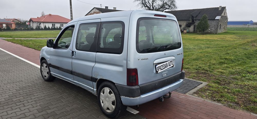 Peugeot Partner 1.6LPG 2004r, 2x boczne drzwi klima