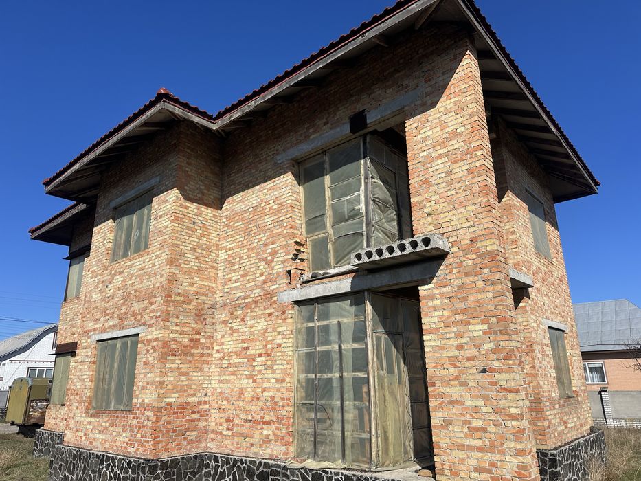 Пропонуємо до Продажу Капітальний Новий Будинок в с Білозір"я