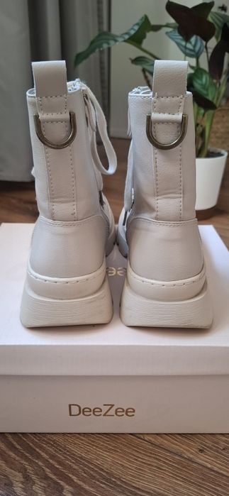 Sprzedam buty zimowe DeeZee rozmiar 36