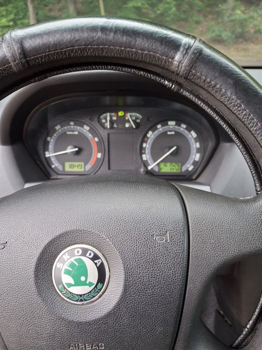 Samochod Skoda Fabia
