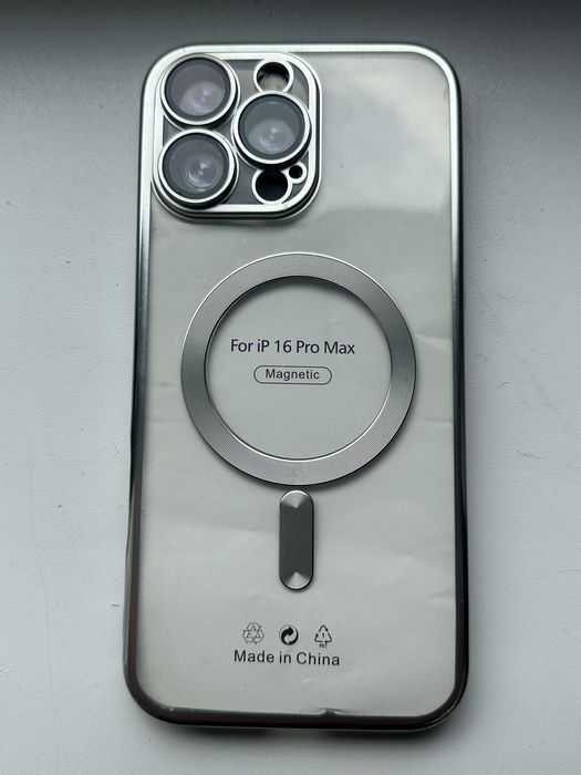 Case etui futerał I Phone 16 Pro Max  Magsafe nie 14 nie 15