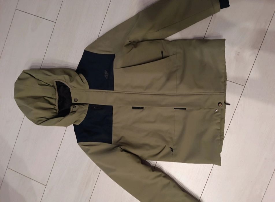 Kurtka 4F przejściowa jesień wiosna a nawet zima