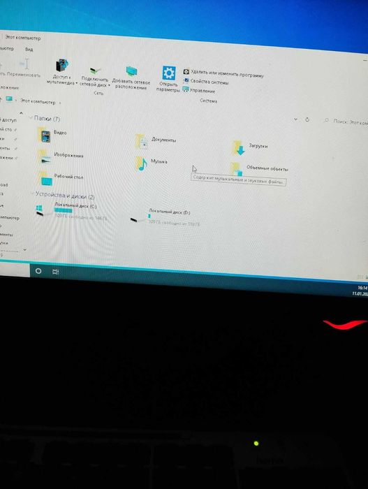 Продається комплектом офісний комп'ютер
