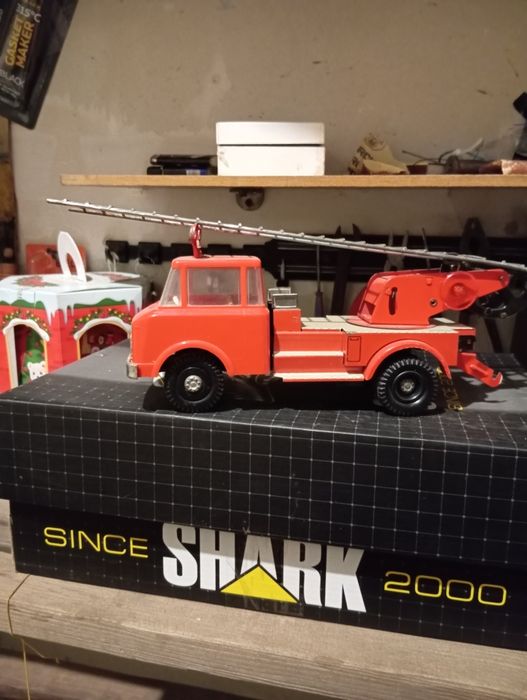 Игрушки машинки СССР. Пожарная машина ГДР