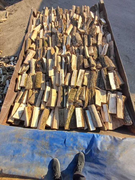 Дубовые дрова с доставкой по Харькову и области!