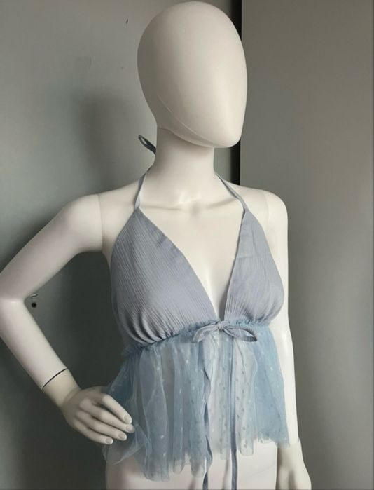 Top tiulowy na ramiaczkach baby blue
