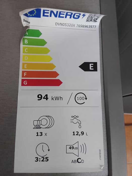 Máquina Lavar Louça BEKO (NOVA c/ Pequeno Defeito Estético)