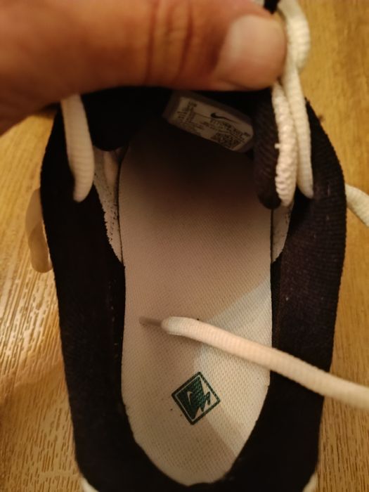 Tênis Nike Air Humara