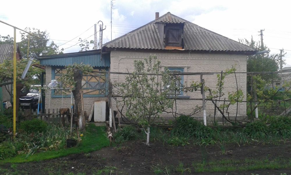 Будинок в селищі Врадіївка