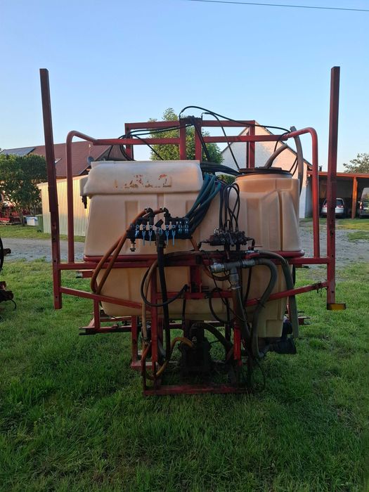 Opryskiwacz hydrauliczny Porter 15 m 800L
