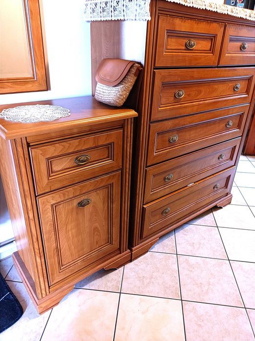 Meble na korytarz komoda, szafka, lustro, wąska szafa szuflada na buty