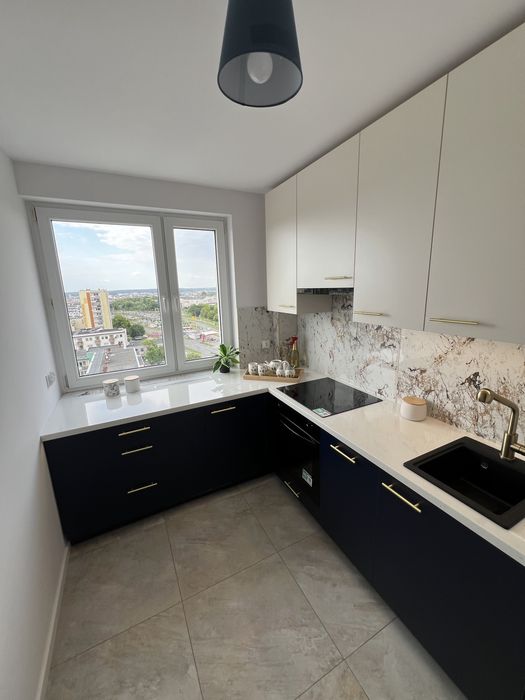 Błonie po generalnym remoncie 47m2 3 pokoje, balkon