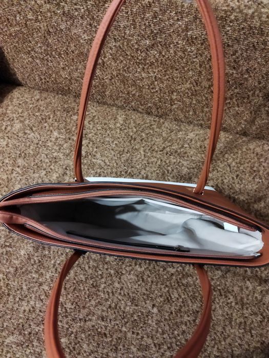 Продам кожаные новые сумки