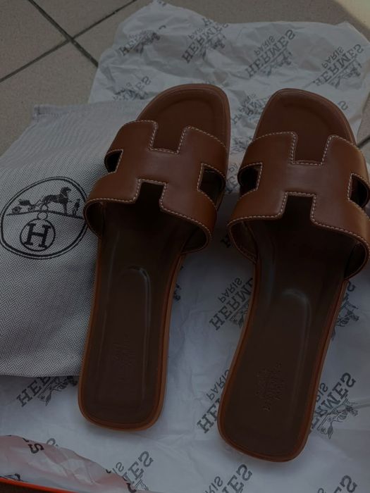 Шльопанці Hermés Жіночі