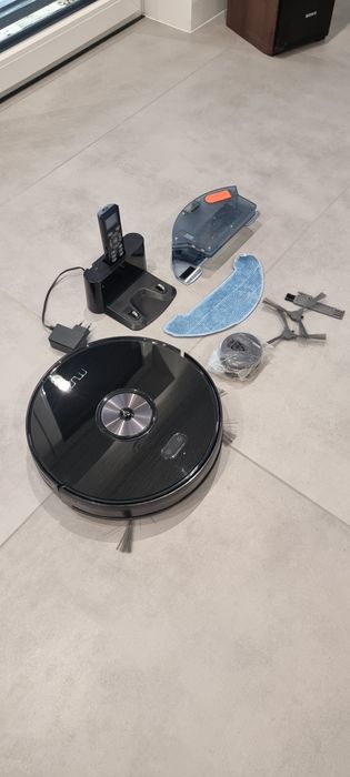Robot sprzątający Muzili G9070 czarny