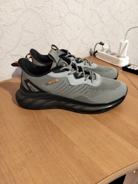 Кросівки Baasploa нові 41 розмір