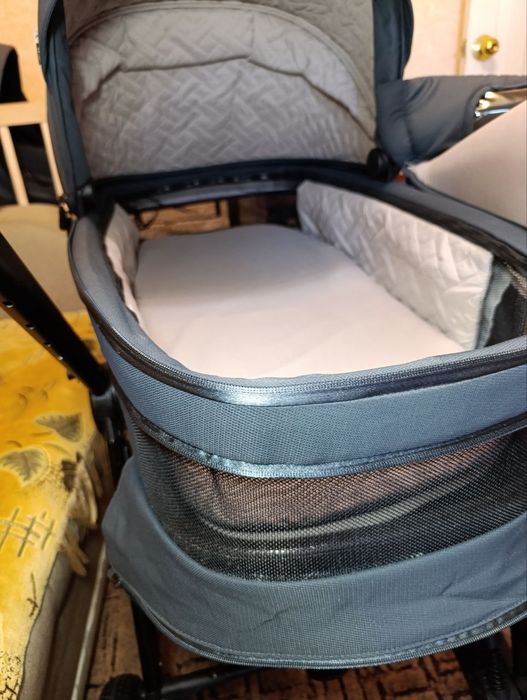 Дитяча коляска Carrello Omega Plus 2в1