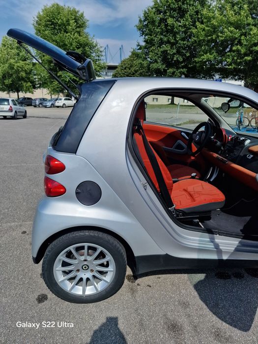 Smart four two coupe