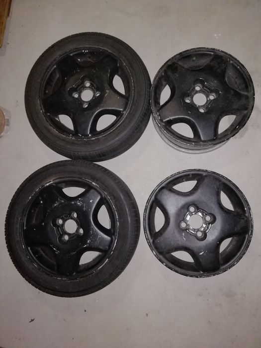 4 Jantes 15 com 2 pneus 4x100 originais Rover 216GTI