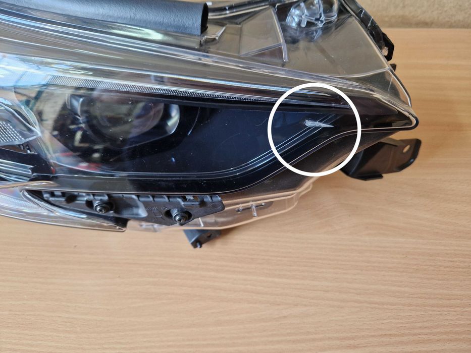 Фара права Subaru Outback bt Legacy bw b16 84002AN50A 2023 2024 2025