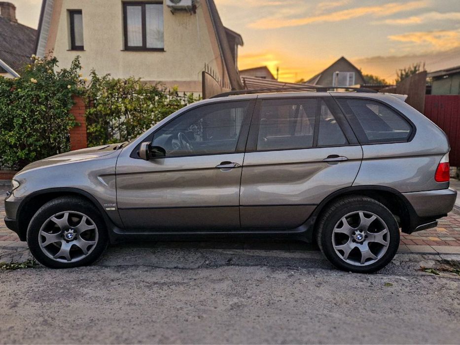Сімейне авто BMW X5 E53 3л дизель 2007 рік