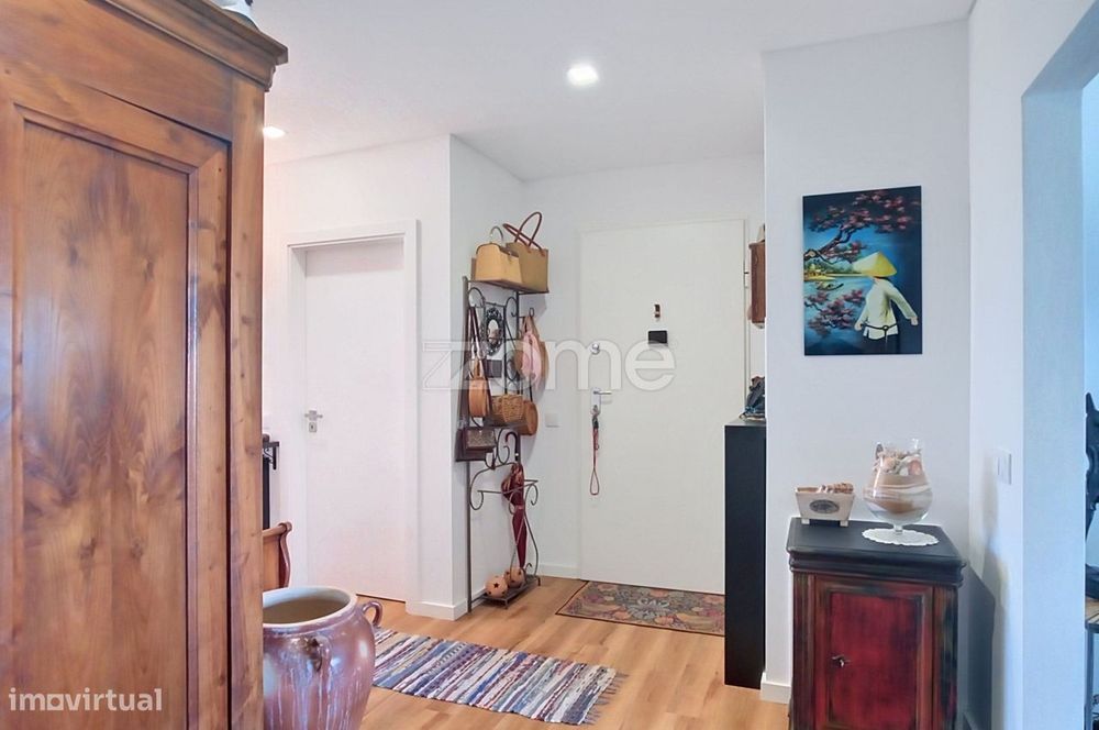 Apartamento T3, como novo, na cidade de Cantanhede