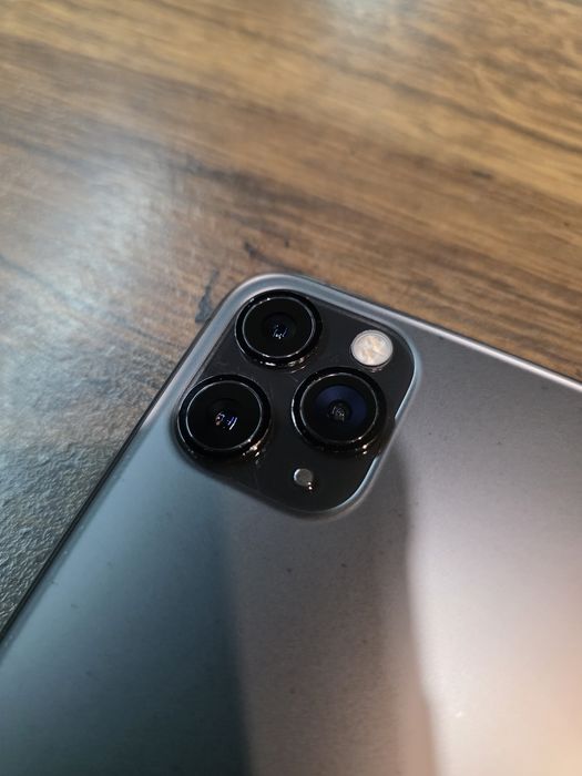 iPhone 11 Pro Max 256ГБ Neverlock