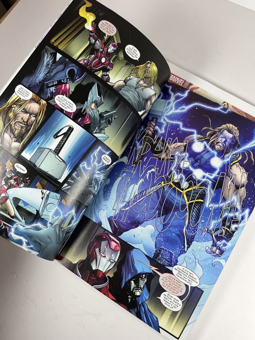 Комікси Marvel Ultimates новий всесвіт Марвел Земля-6160 comics