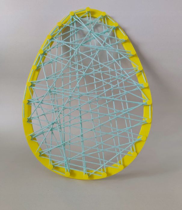 Jajko 2w1- szablon do nawlekania -terapia ręki Wielkanoc