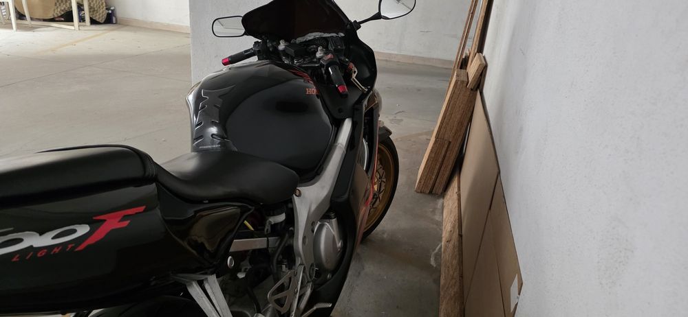 Honda CBR 600 f4