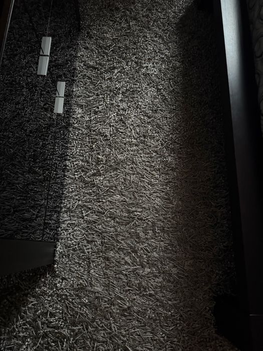 Quarto de casal, cama, mesas cabeceira, comoda madeira