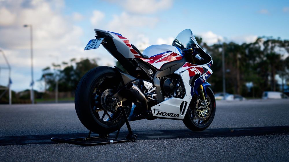 Honda CBR1000RR-R SP 30th anniversary