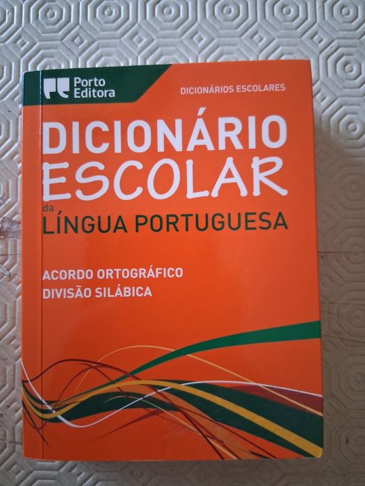 Dicionário escolar língua portuguesa