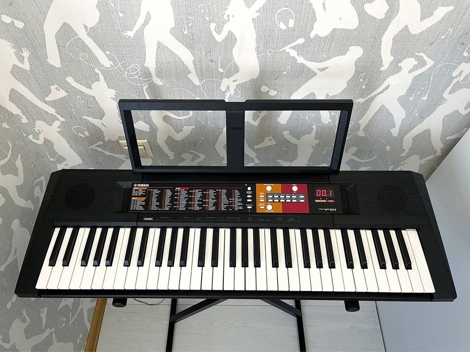 Синтезатор Yamaha F-51!!! Крута модель!