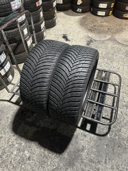 2X Firestone WinterHawk 4 245/45 R19