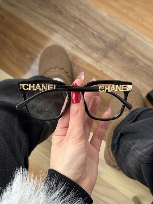 Жаночі окуляри з прозорою лінзою