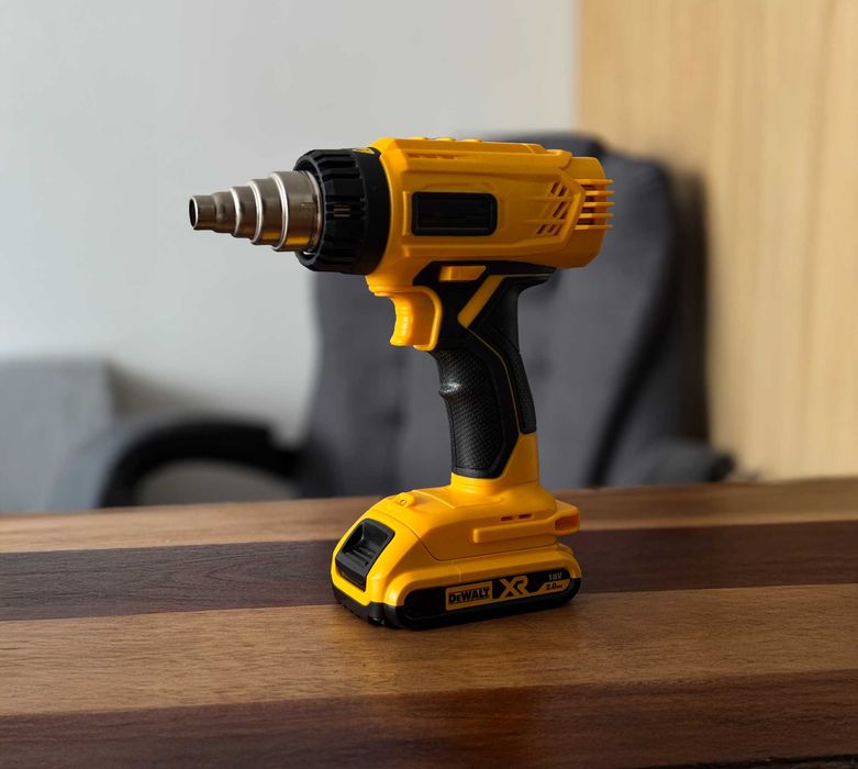 Opalarka z Blokadą Spustu EKRAN LCD Regulacja 550º Na Baterie DEWALT