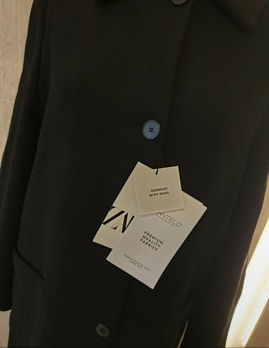 zimowy płaszcz wełniany czarny elegancki wełna manteco 75% M zara